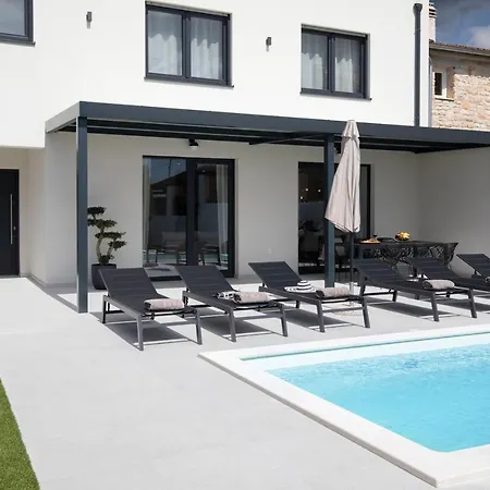Villa Artis *